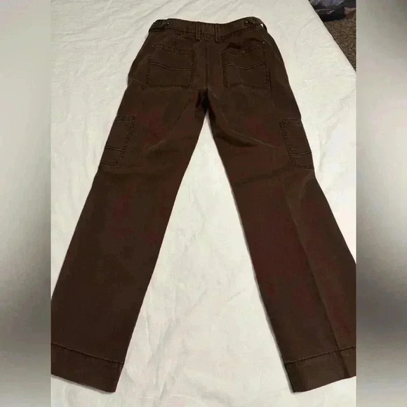 Eddie Bauer Cargo Chino Pants Womens Brown Straight Leg Pockets Mid Rise - Picture 1 of 8